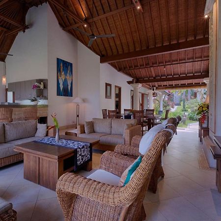 Kutus Kutus Saba Beach Villa Yogyakarta Exterior foto