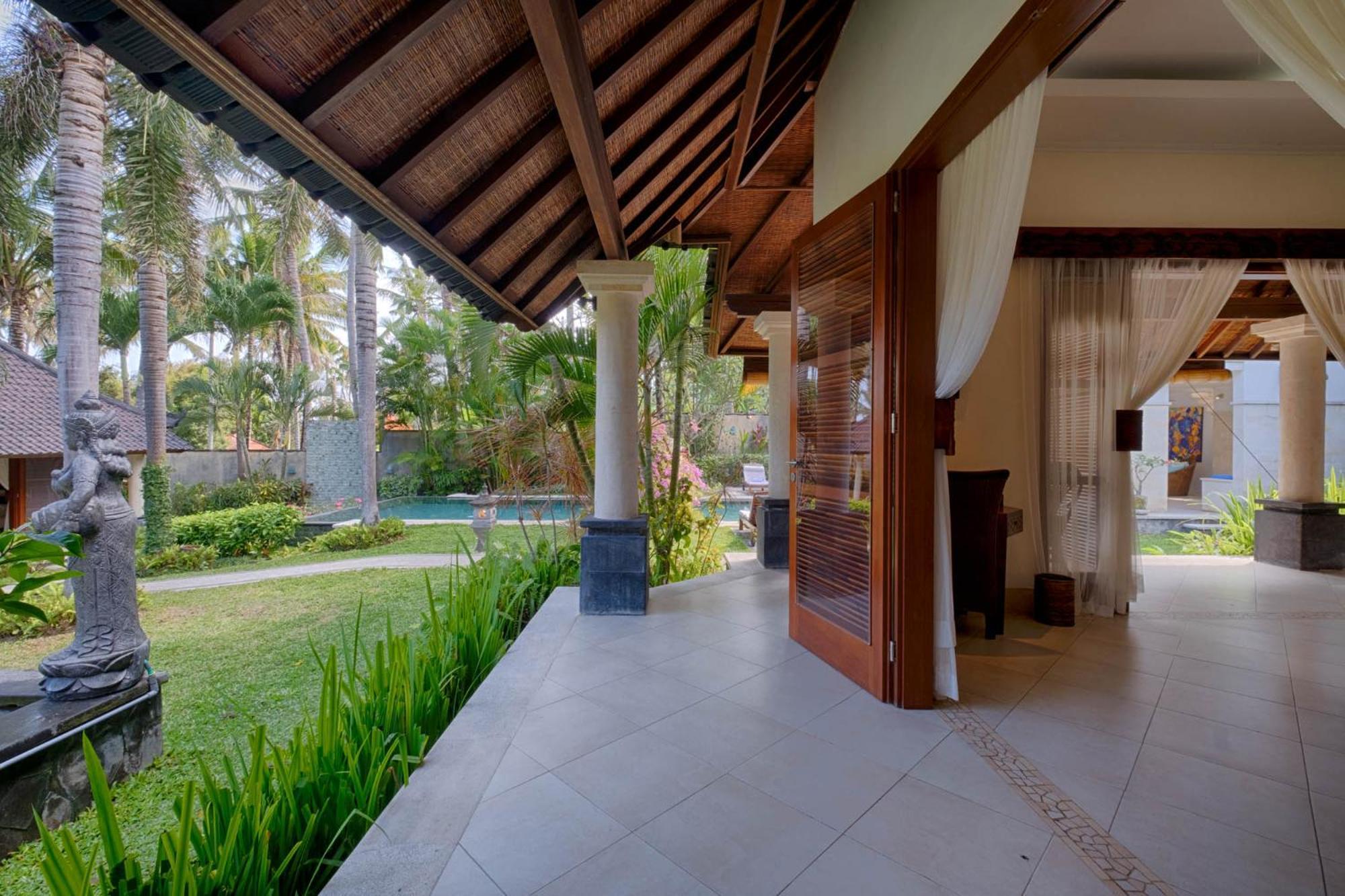 Kutus Kutus Saba Beach Villa Yogyakarta Exterior foto