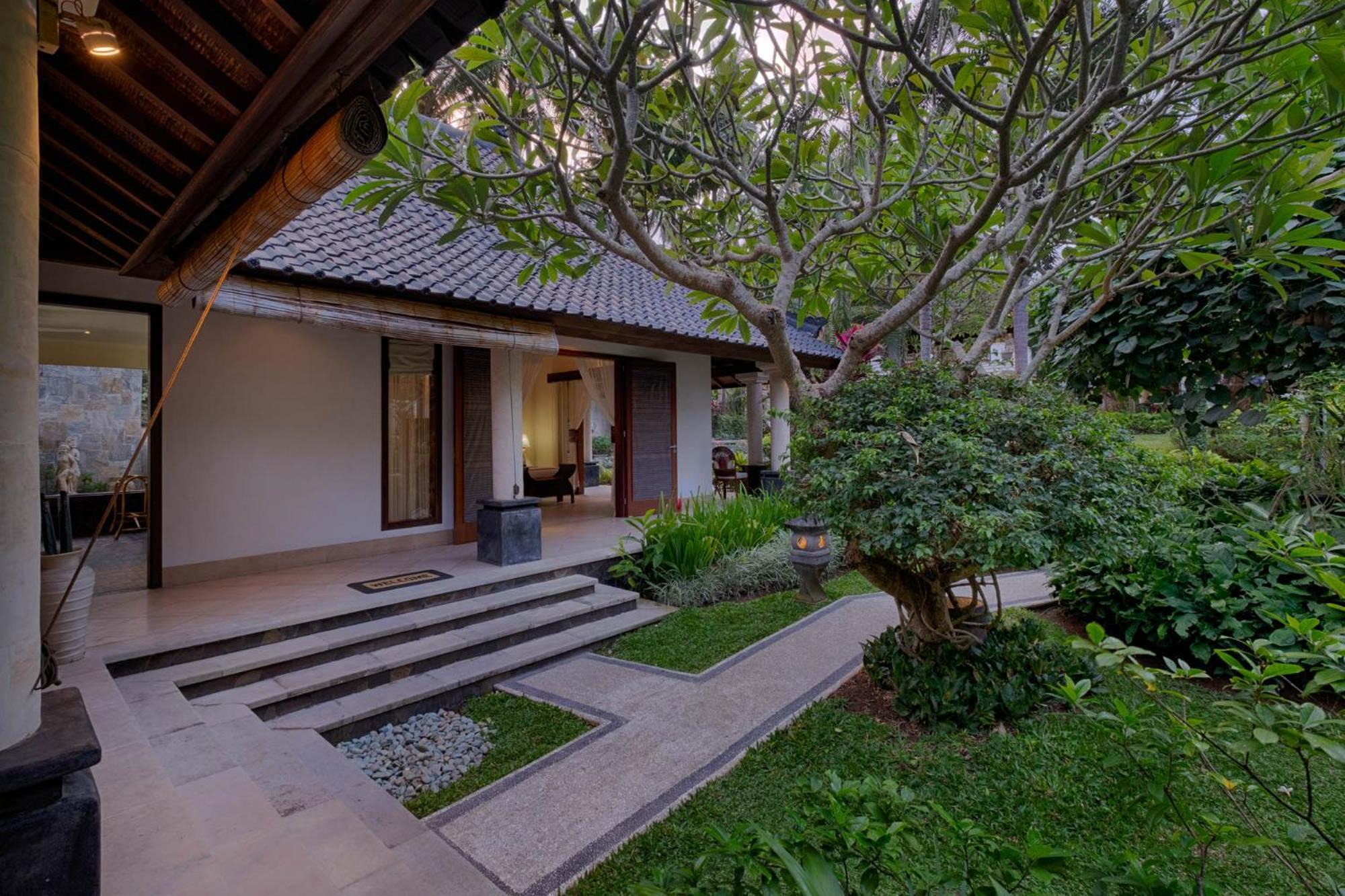 Kutus Kutus Saba Beach Villa Yogyakarta Exterior foto