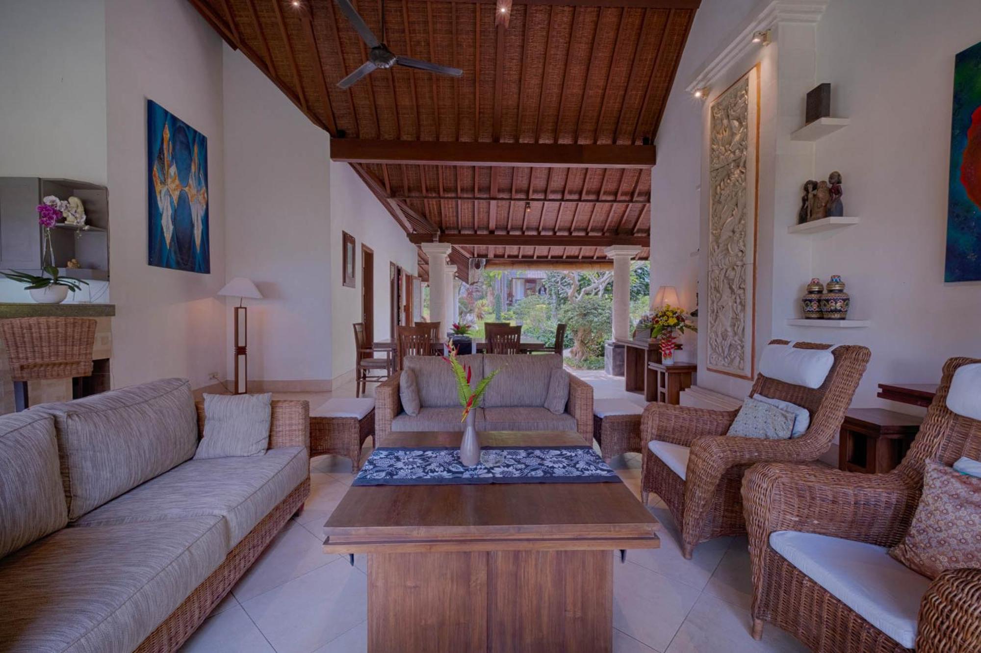 Kutus Kutus Saba Beach Villa Yogyakarta Exterior foto